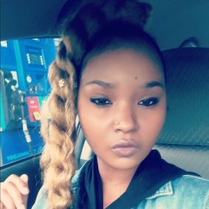 Meet your Posher, Erin